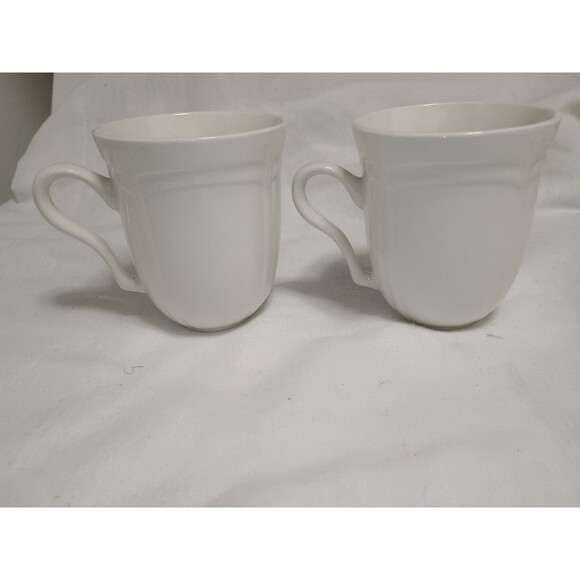 Gibson Designs LE CLAIRE White Coffee Mug Tea Cup Embossed Scalloped Set of 2 - Picture 2 of 9